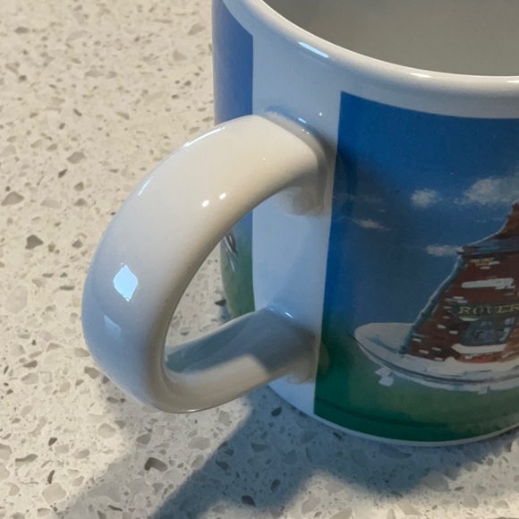 Coronation St.  Full street  Coffee Mug and set of ceramic thimble’s - Picture 6 of 10